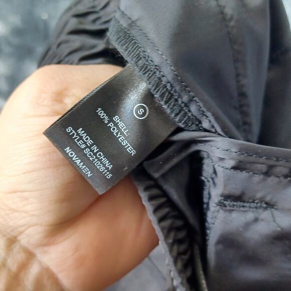 Nova Men "Running from love" Nylon Cargo Pant BNWT Small - Picture 6 of 6